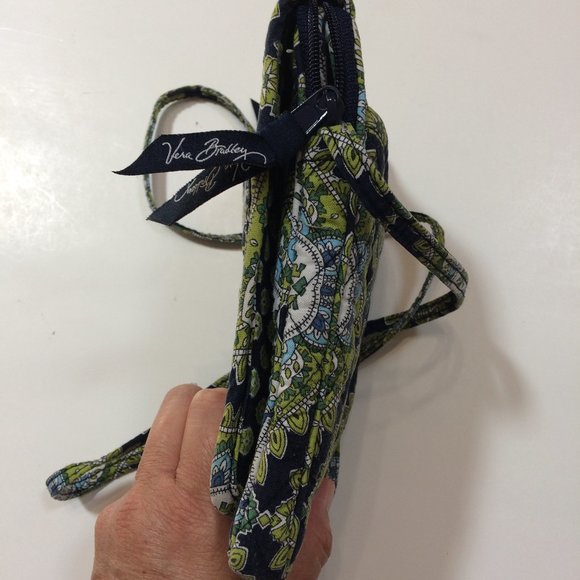 Vera Bradley Cambridge Crossbody - Picture 10 of 12